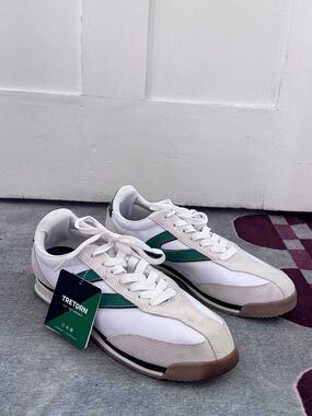 Tretorn Kristine Elite G White Green Retro Sneaker NWT Size 10